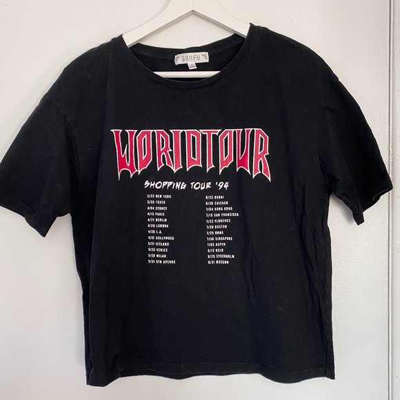 Vintage Black 'World Tour' Cropped T-Shirt - Picture 1 of 2
